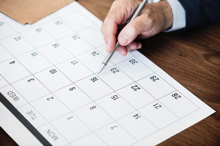 Søknad kalender photo by rawpixel on unsplash