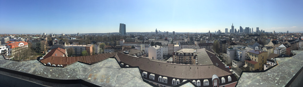 Frankfurt set fra mousonturm foto halldor gudmundsson