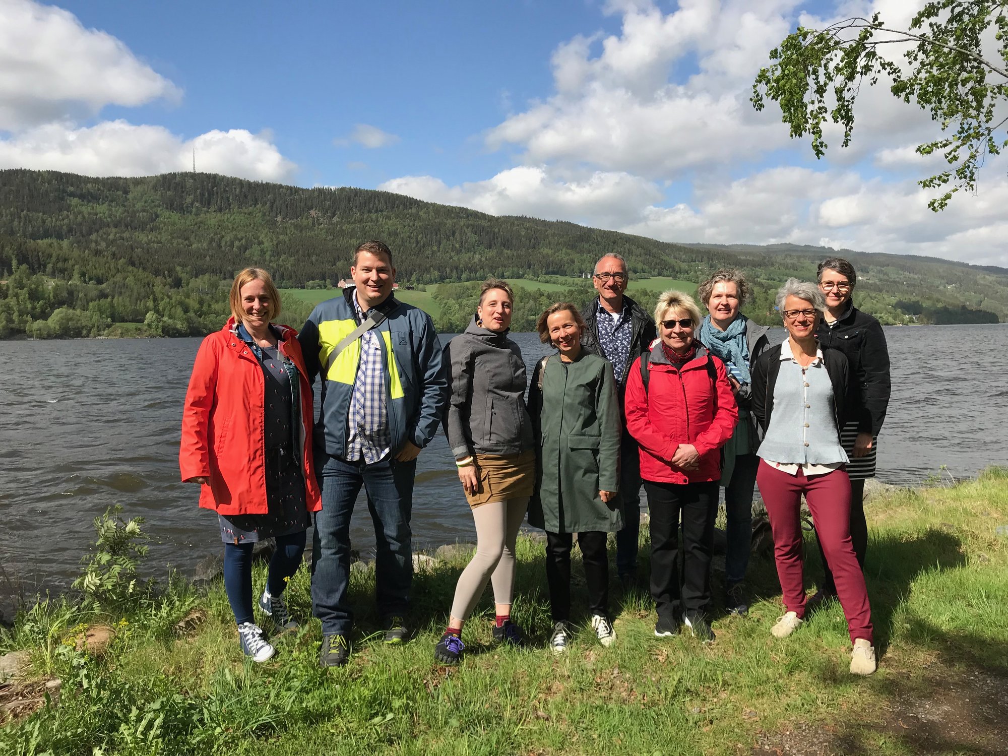 Bokhandlere ved Mjøsa. Foto: Ellen Olerud